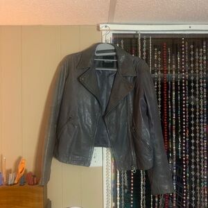 Madewell Gray Leather Moto Jacket Fitted Style
